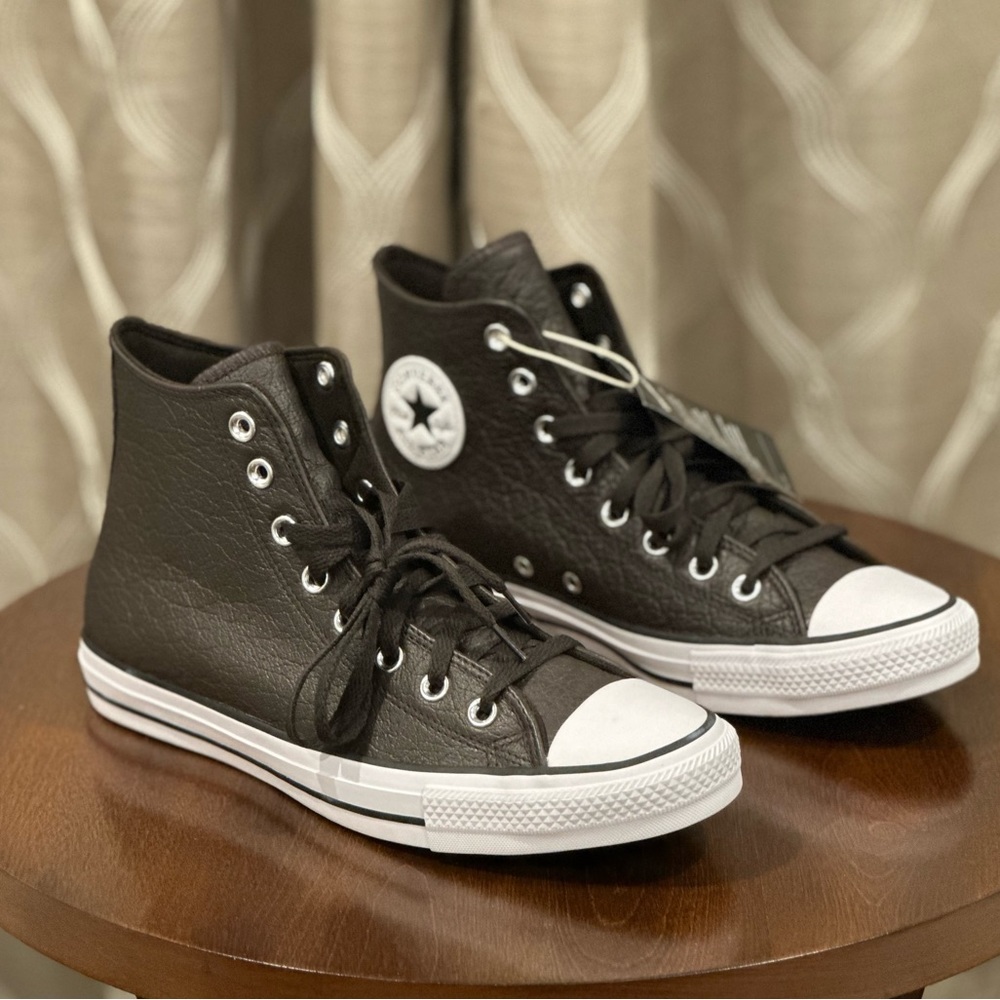 Converse All Star Chuck Taylor New Brown Leather Sneakers - NWT - Picture 2 of 13